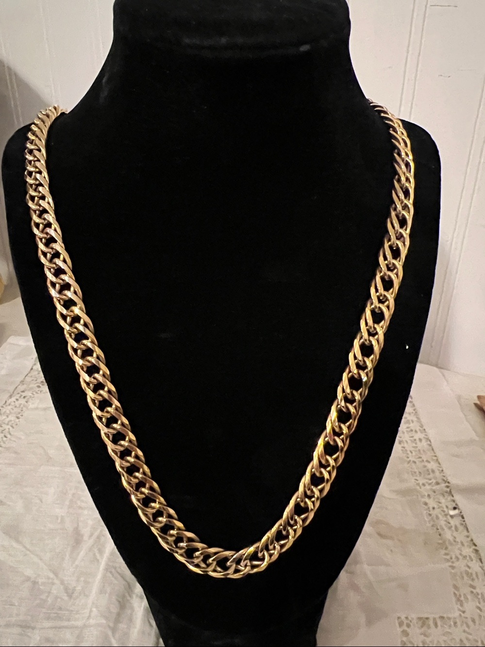 Heavy Vintage Costume gold tone double link Cuban chain necklace 22”